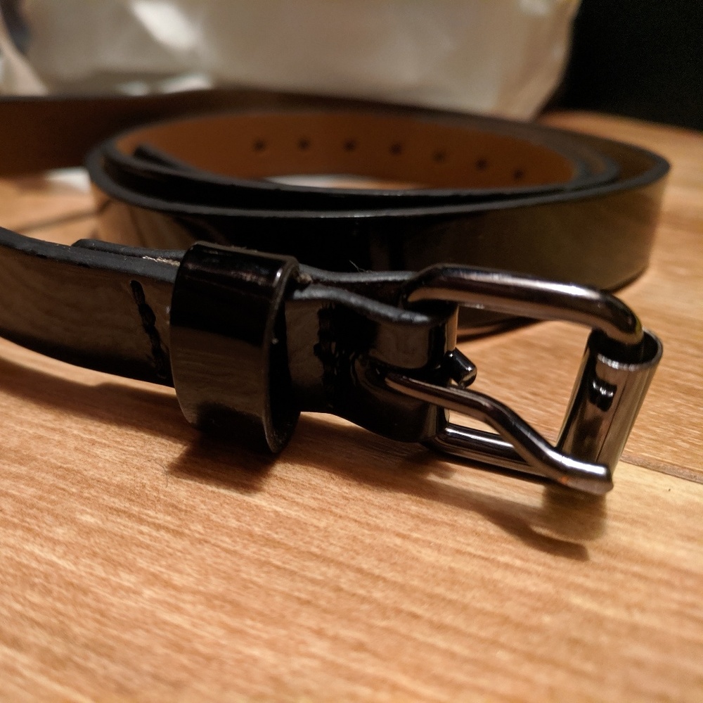 GAP Black Skinny Belt
